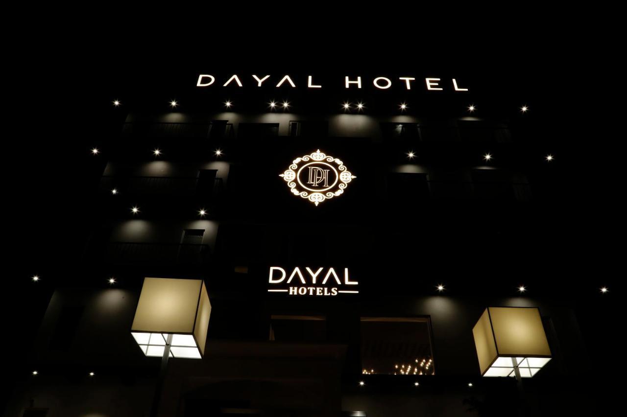 Dayal Hotel 우나 외부 사진